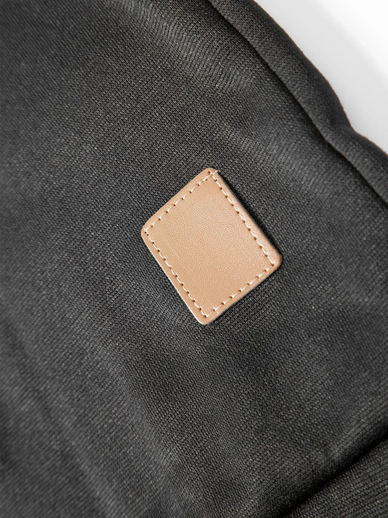 CLASSICS Sportswear Long Sleeve Pull-Over Sweatshirt - THE CLASSICS #carrollclassics