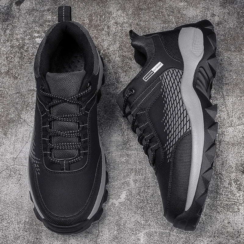 VENTURE PRO Hiking Sneakers